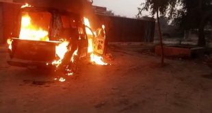 سن: جي ايم سيد جي سالگراہ ۾ فائرنگ، گرفتاريون، نامعلوم ماڻهن سرڪاري گاڏي کي باھ ڏئي ساڙي ڇڏيو