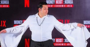 گلوڪار ٖ ماڊل ۽ اسٽائلسٽ اسسٽنٽ ڪمشنر حازم ڀنگوار سوشل ميڊيا موضوع بحث بڻيل